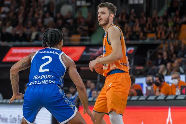 队医分析指 队医分析指