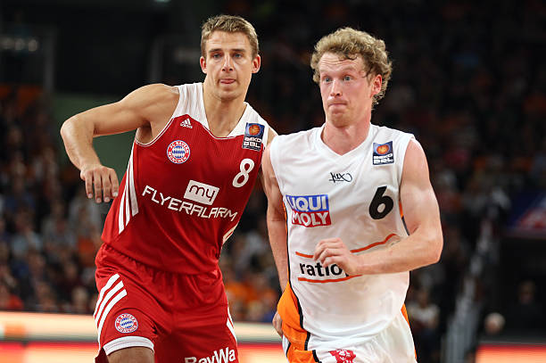 在这个充满 在这个充满