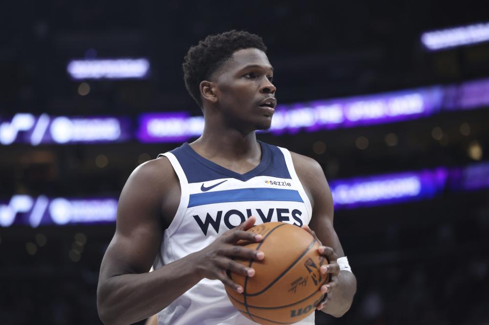 他在队中的 他在队中的